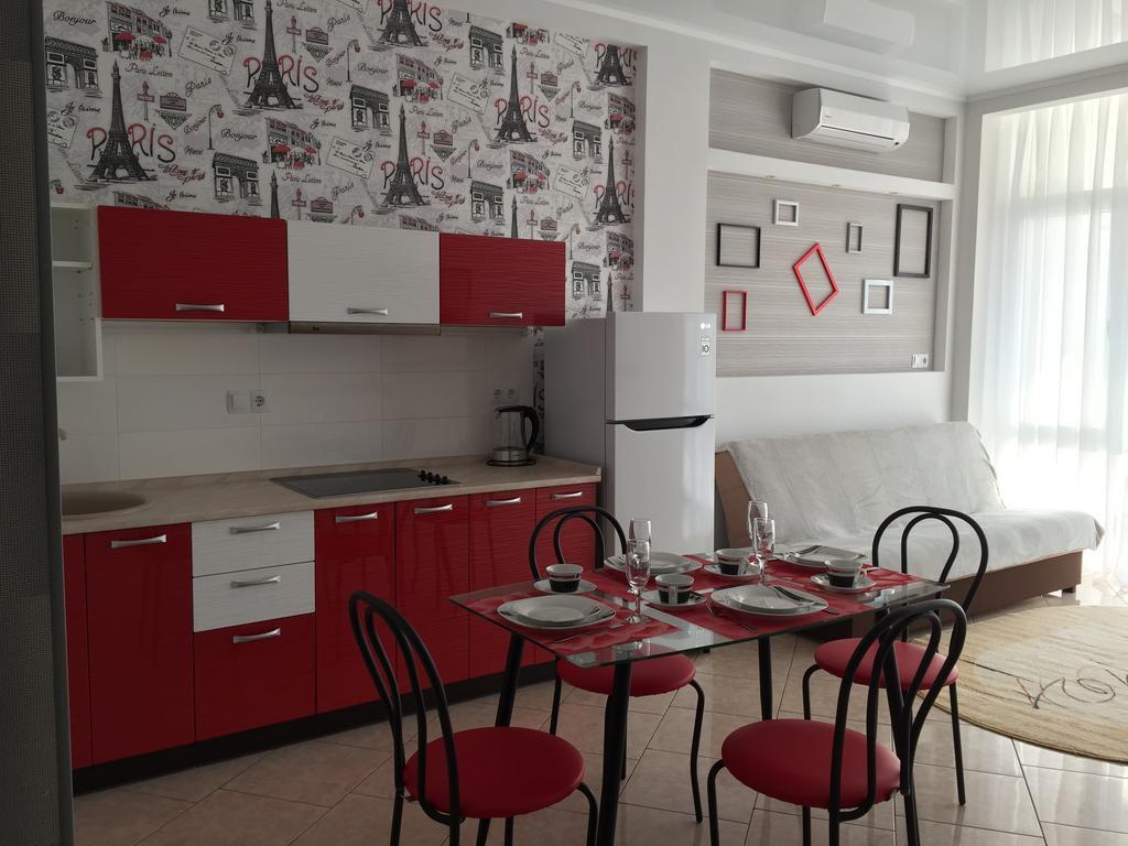 Town-House Golden Bugaz Apartment Karolino-Buhaz Ngoại thất bức ảnh